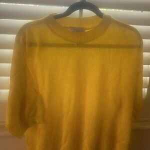 Lemon yellow short sleeve sweater blouse (one size)